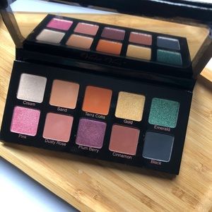 Violet Voss palette